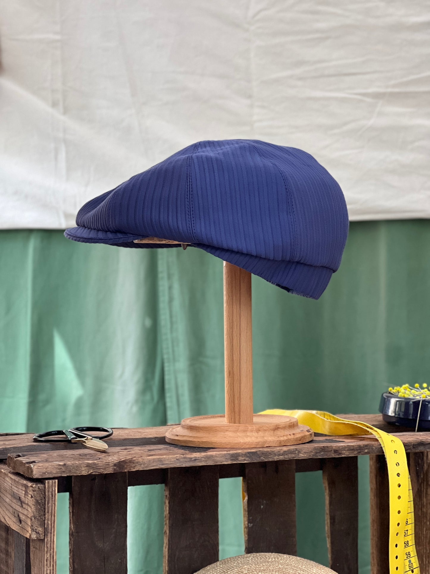 Klassische Sommer Bakerboy, Studio Bosche Zeitungsjungenmütze für Herren aus Blauer Baumwolle Seite