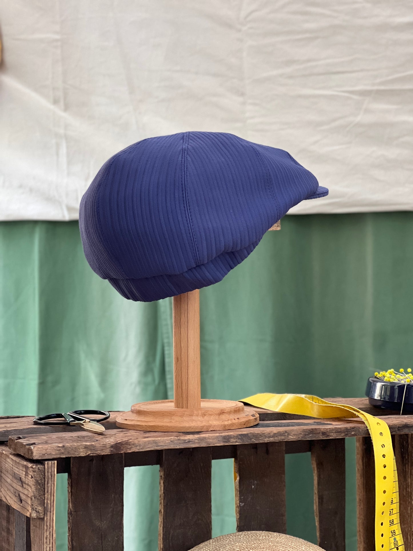 Klassische Sommer Bakerboy, Studio Bosche Zeitungsjungenmütze für Herren aus Blauer Baumwolle Hinten Seite