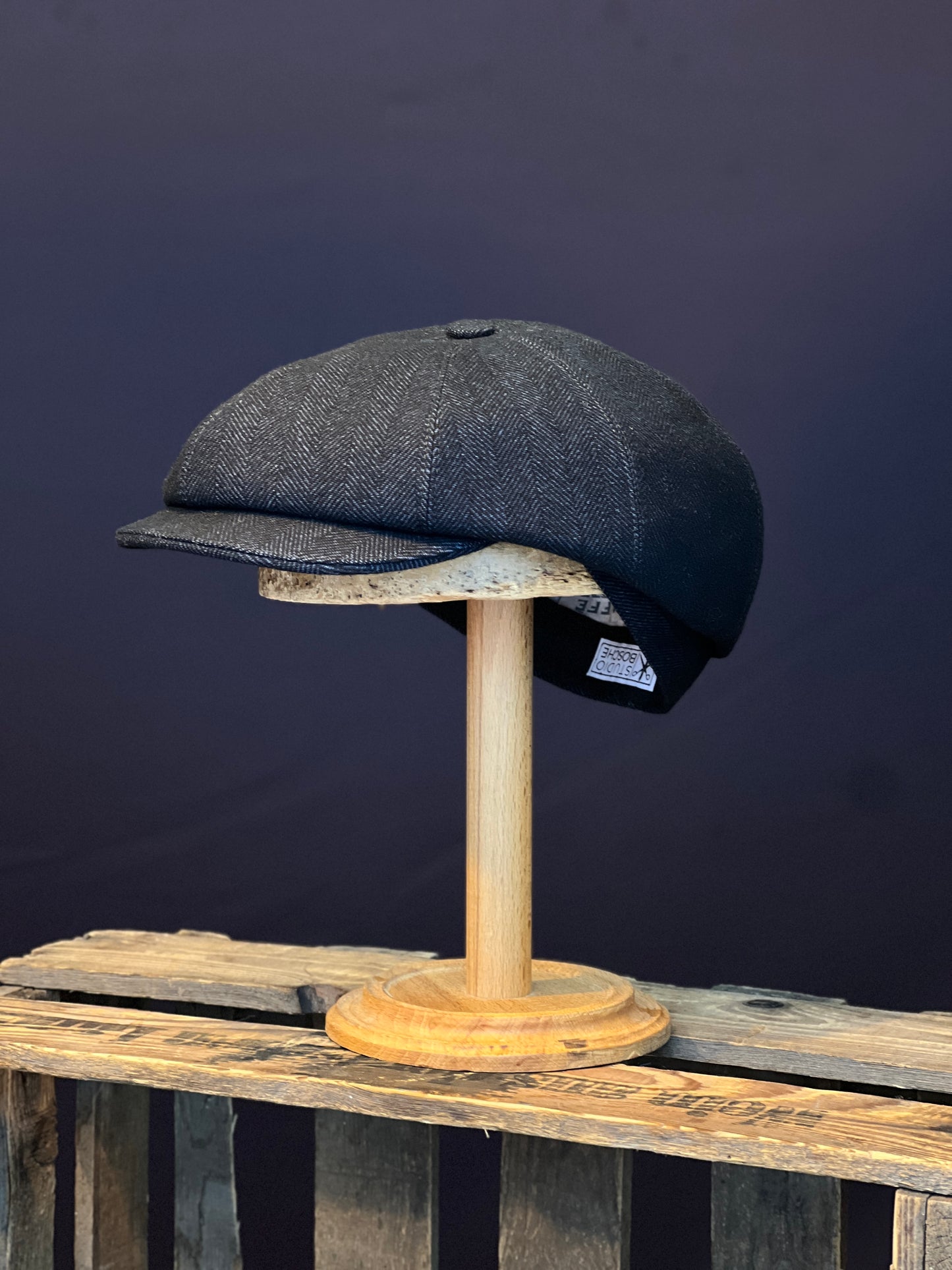 Handgefertigte Klassische Bakerboy Fischgrat Navy für Herren Seite Front