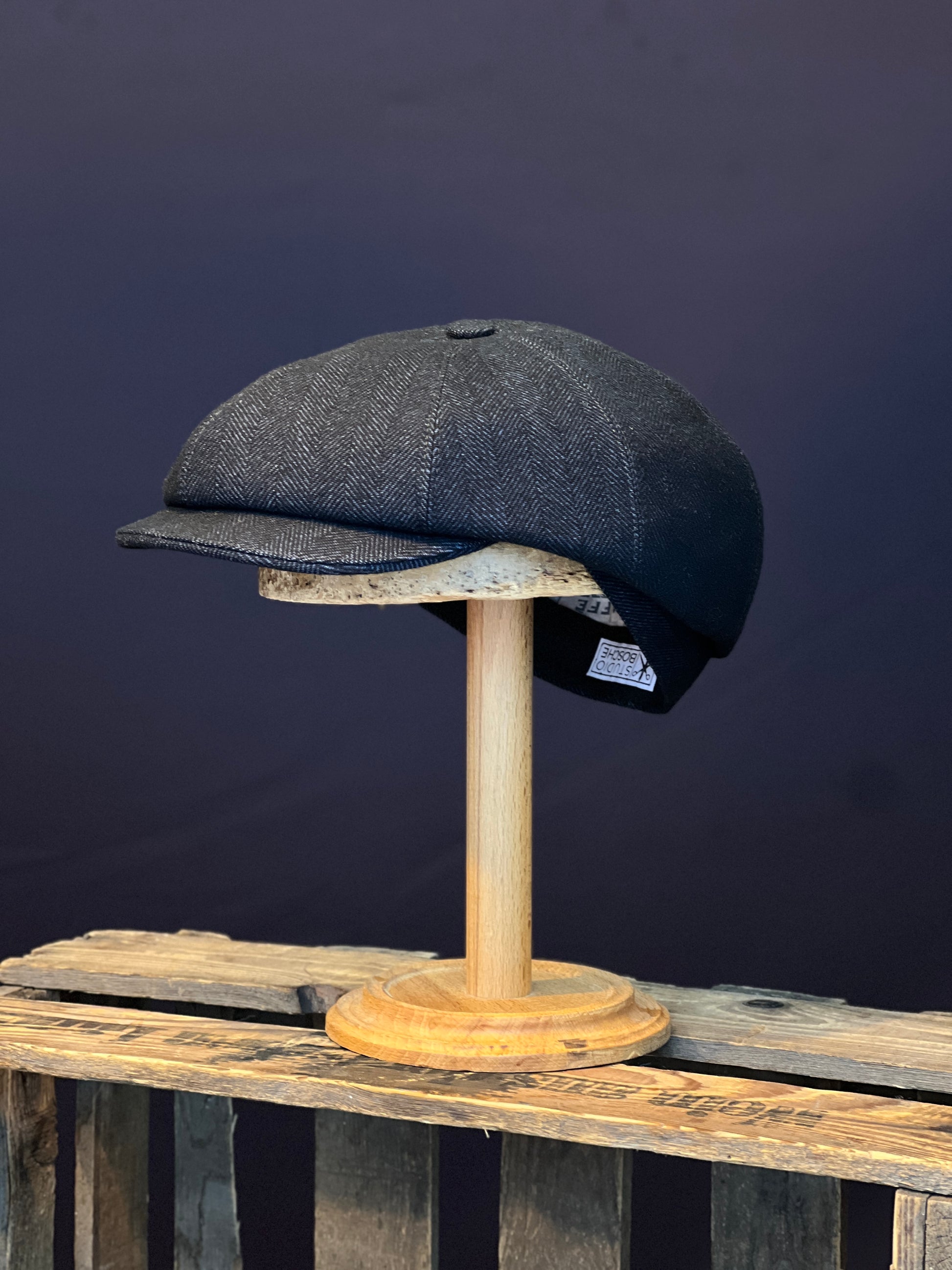 Handgefertigte Klassische Bakerboy Fischgrat Navy für Herren Seite Front